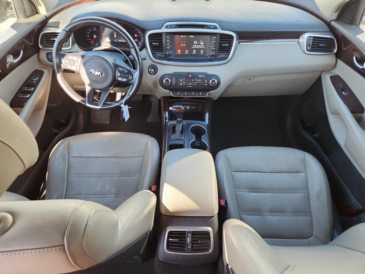 2017 KIA SORENTO