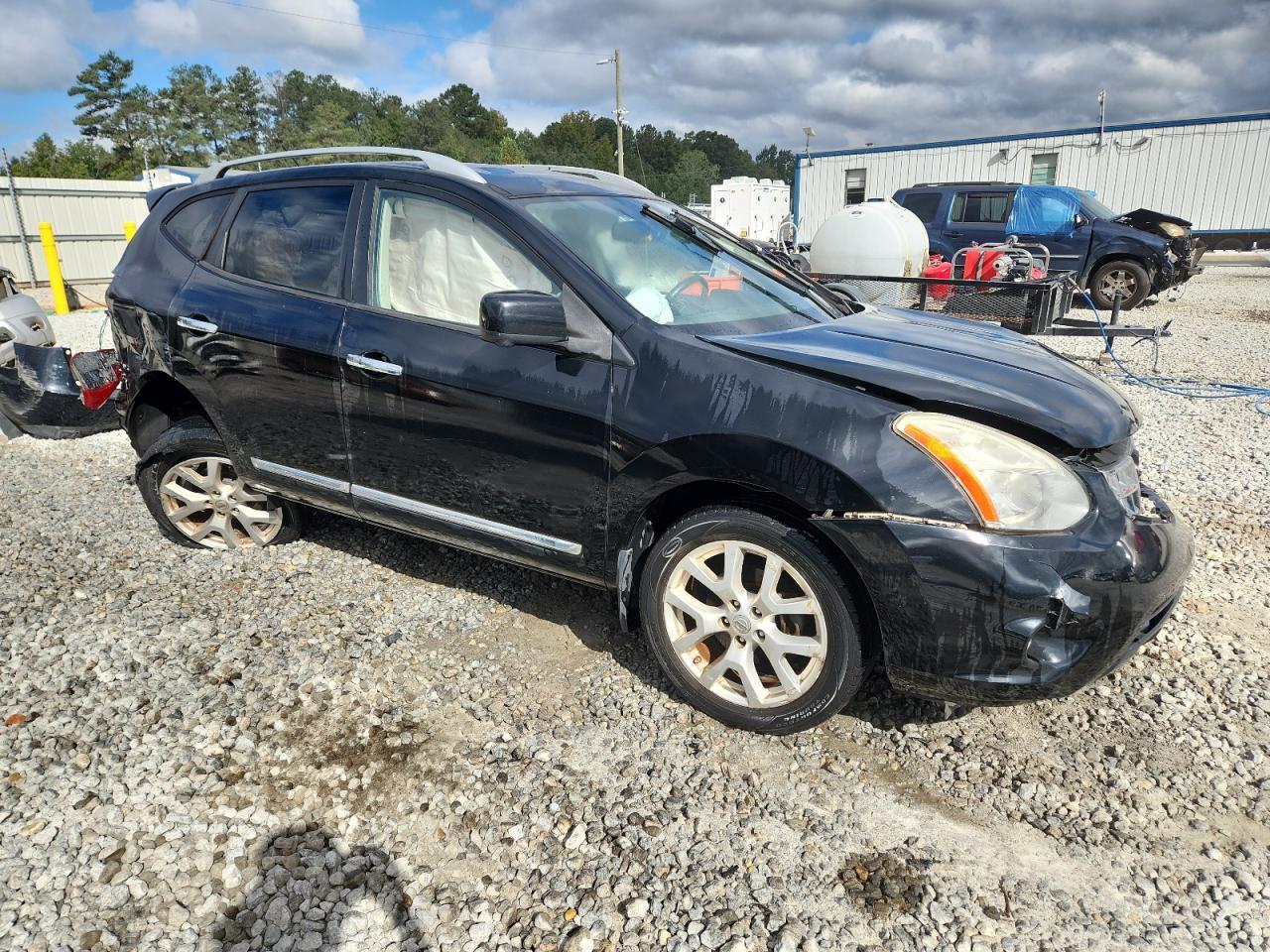 2012 NISSAN ROGUE