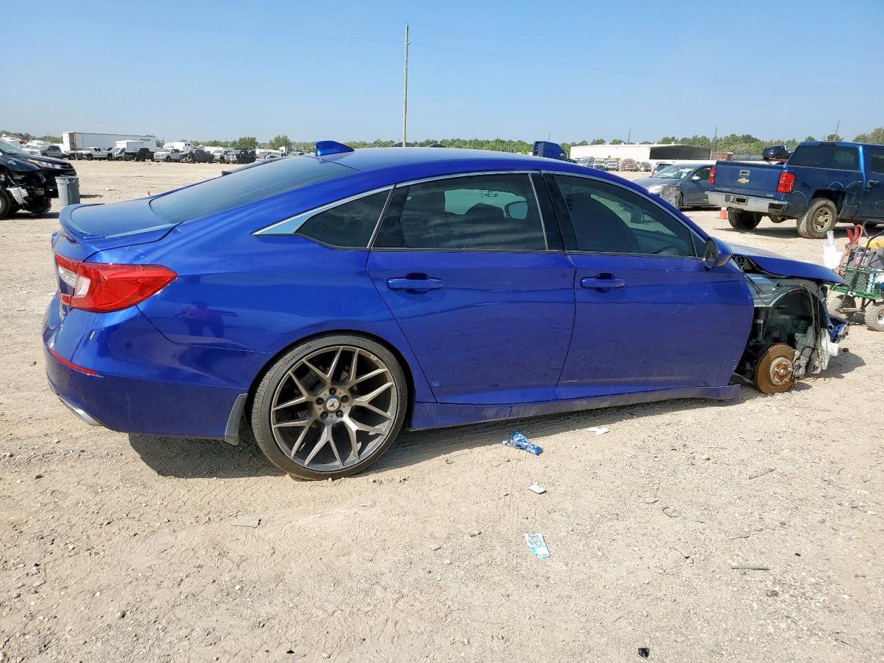2019 HONDA ACCORD