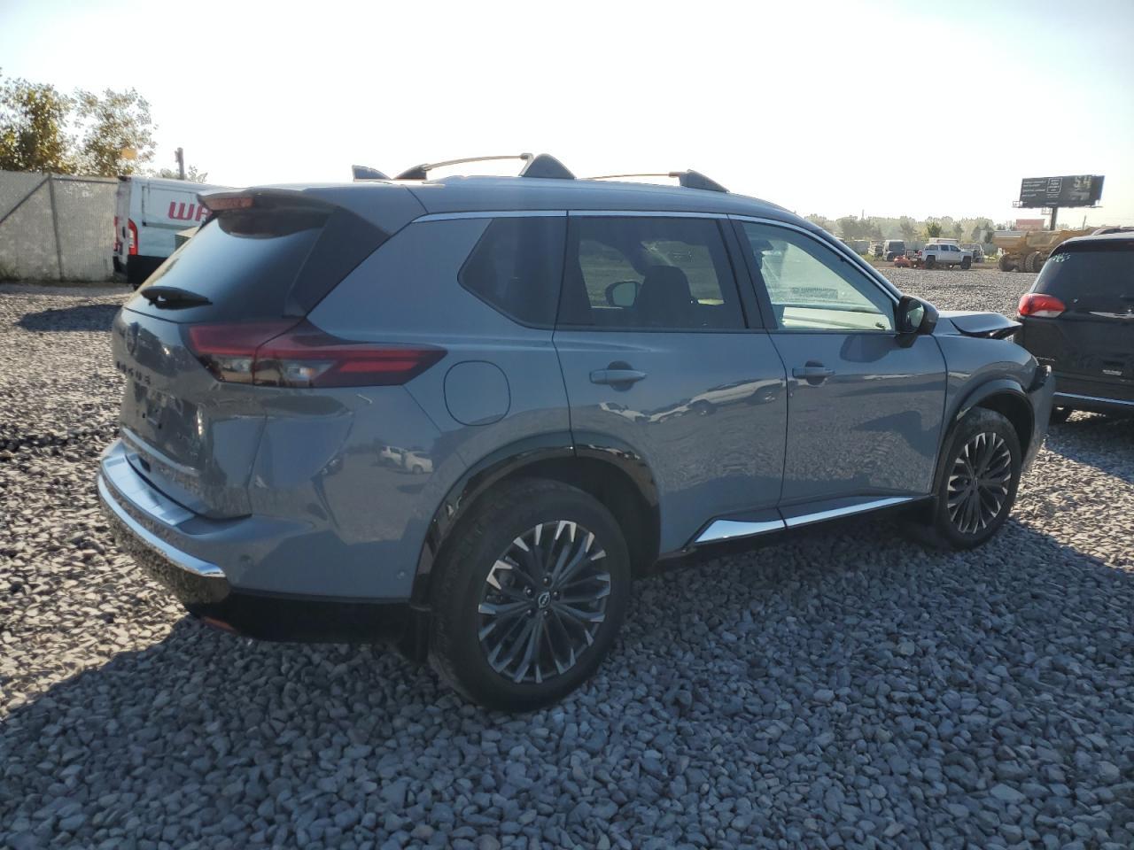 2025 NISSAN ROGUE