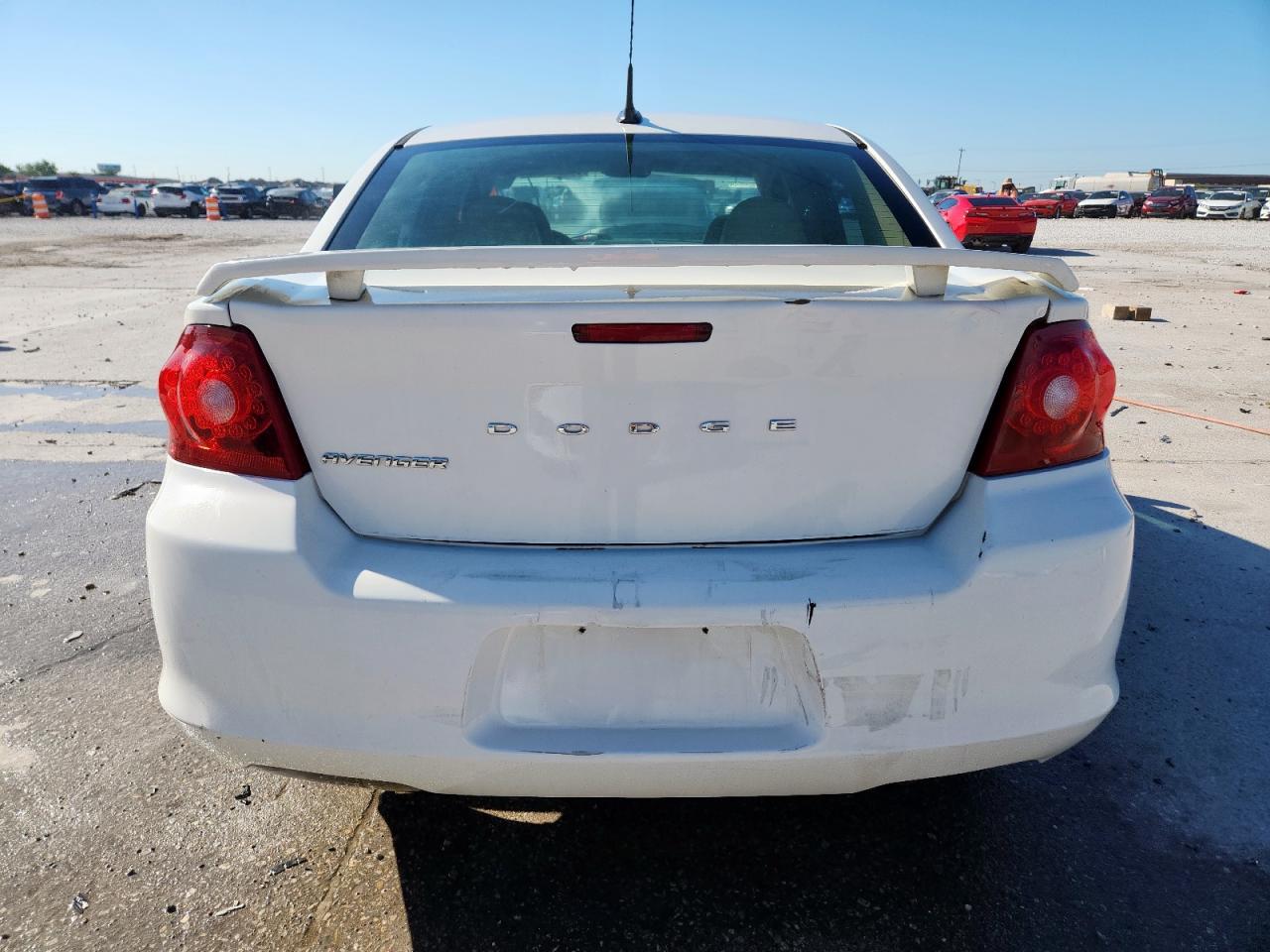 2011 DODGE Avenger