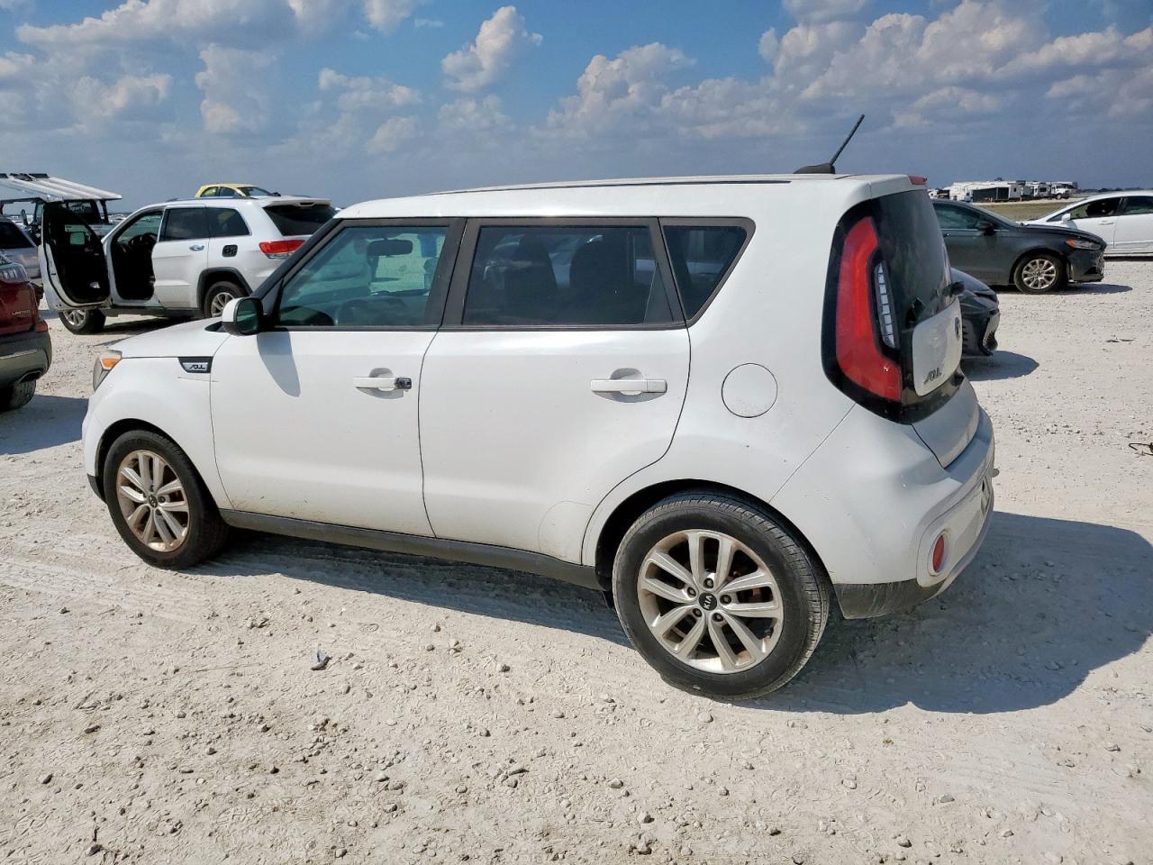 2018 KIA SOUL