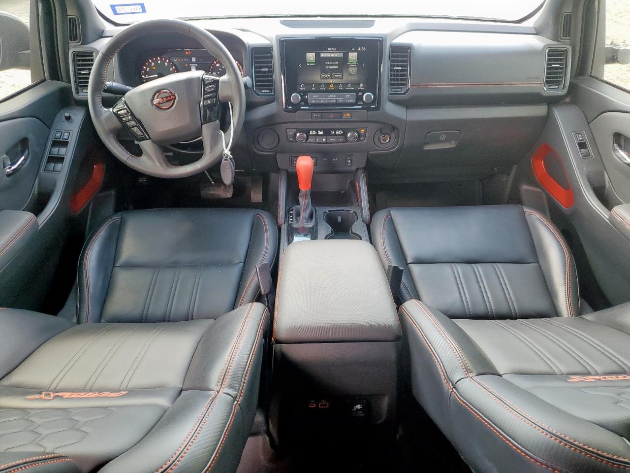 2024 NISSAN Frontier