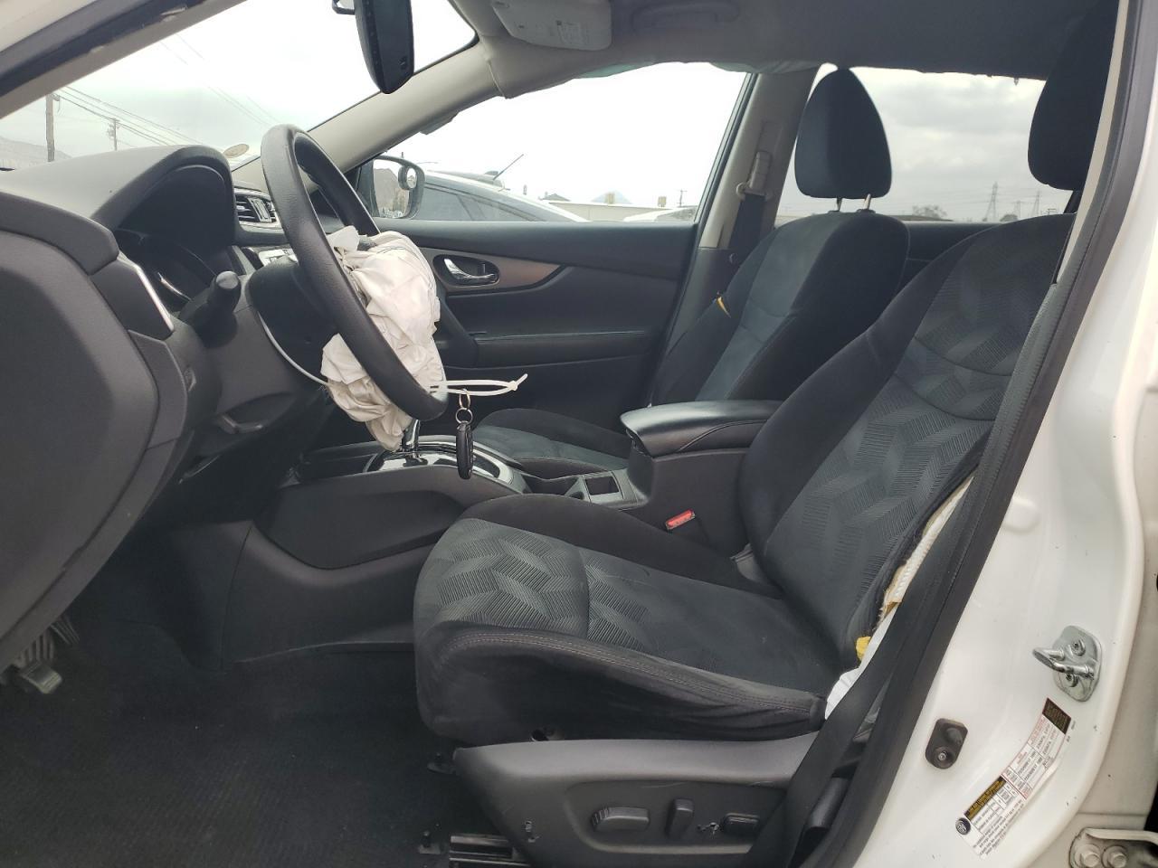 2015 NISSAN ROGUE