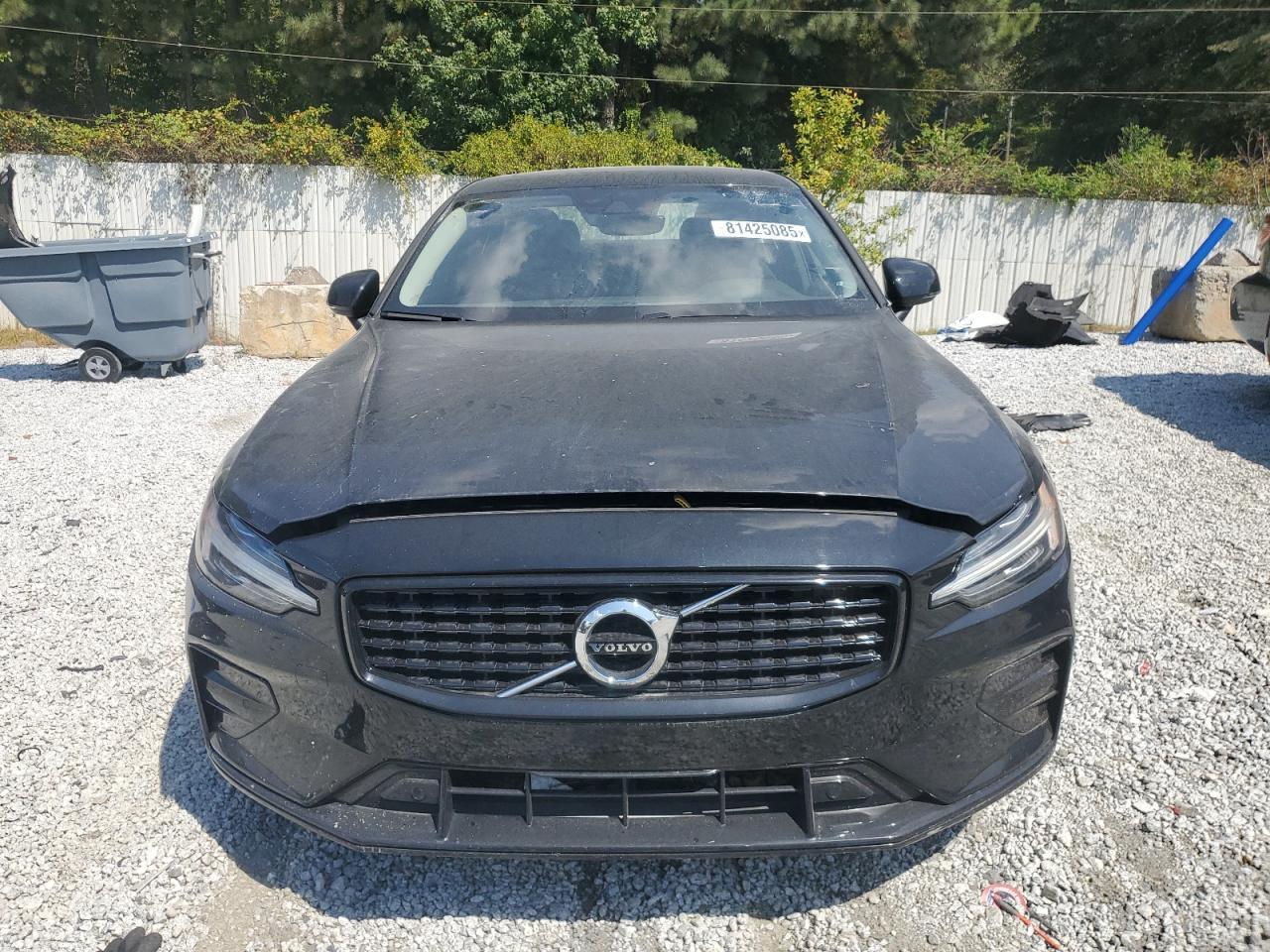 2022 VOLVO S60