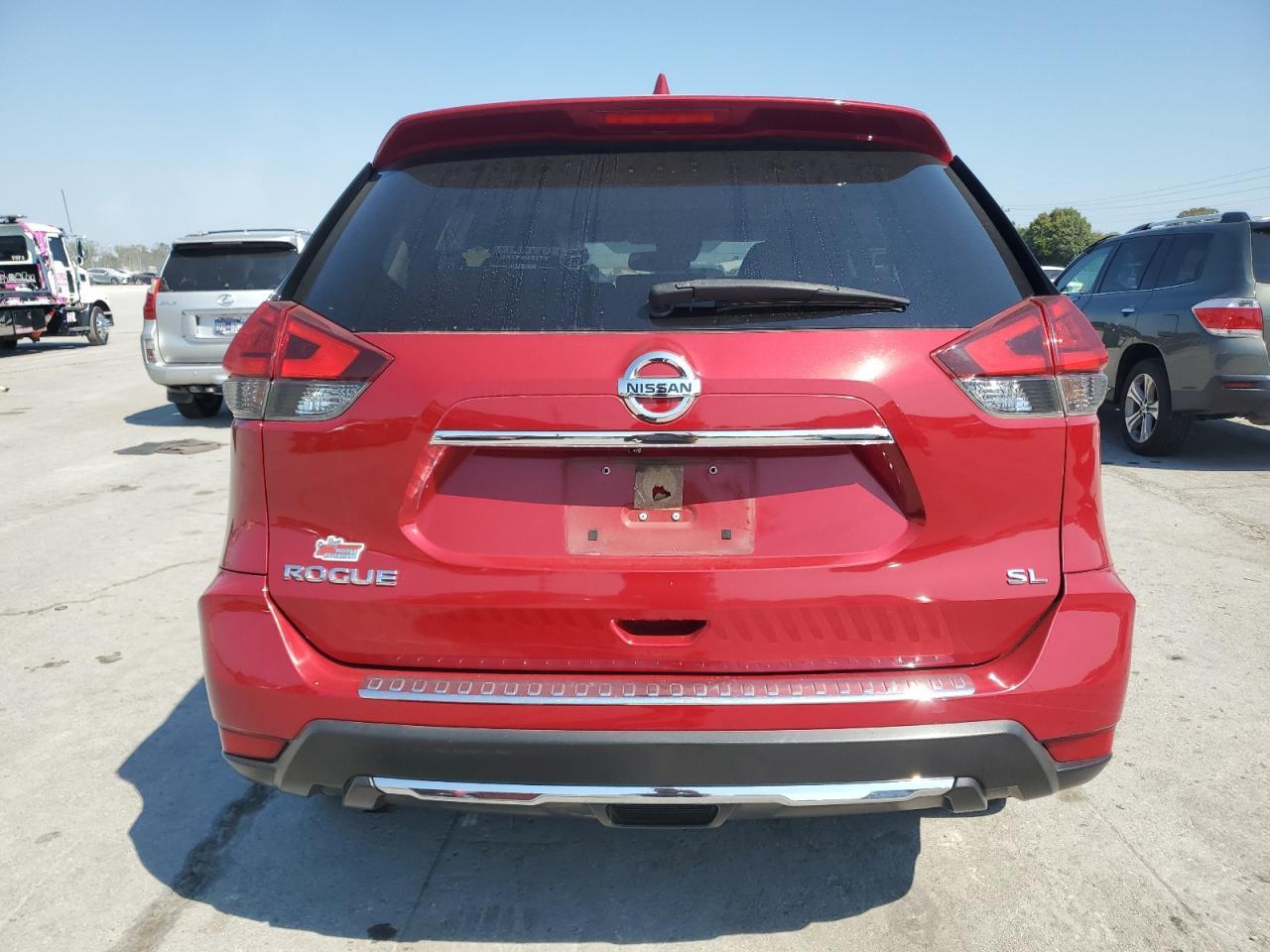 2017 NISSAN ROGUE