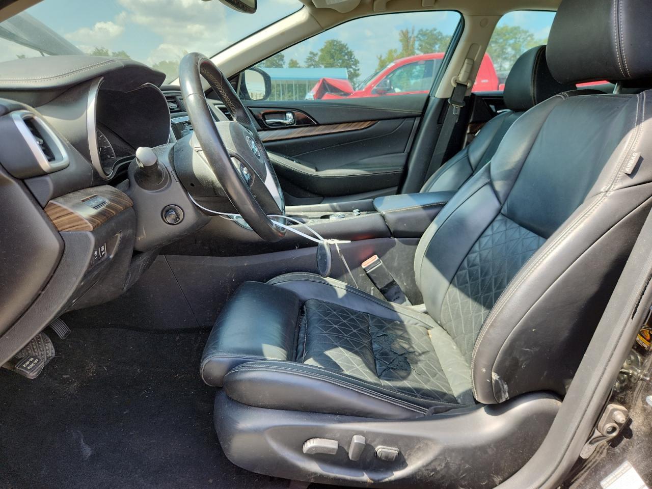 2016 NISSAN Maxima