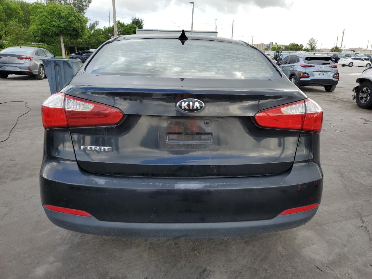 2016 KIA FORTE