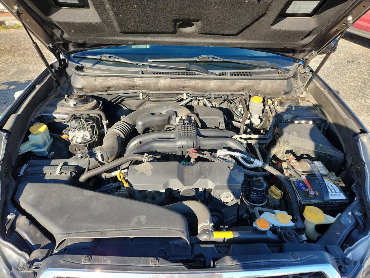 2013 SUBARU Legacy