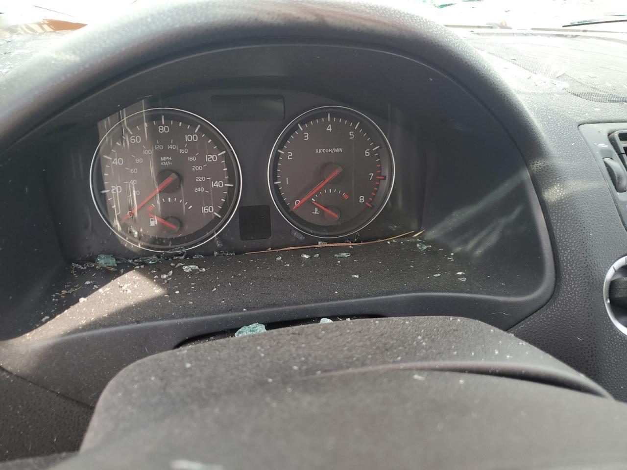 2006 VOLVO C70