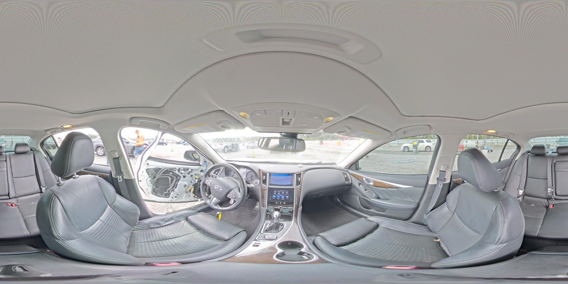 2015 INFINITI Q50