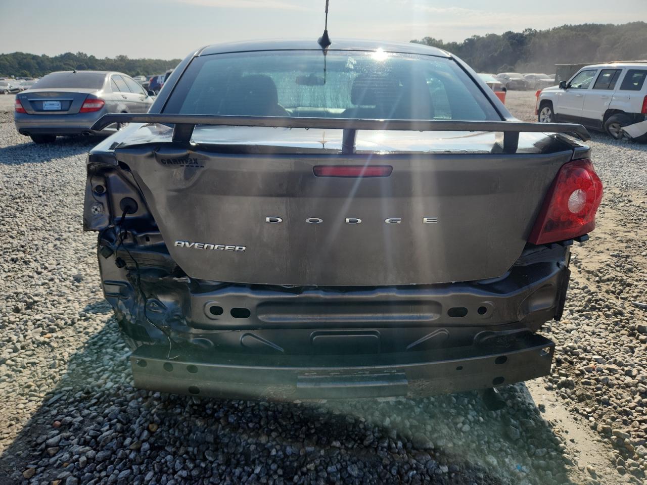 2014 DODGE Avenger