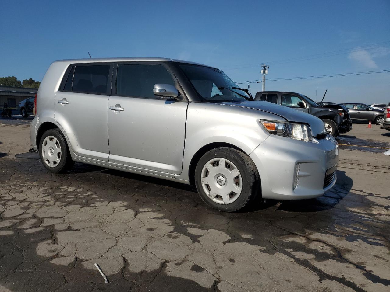 2014 TOYOTA SCION