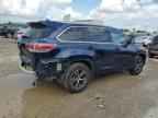 2016 TOYOTA HIGHLANDER