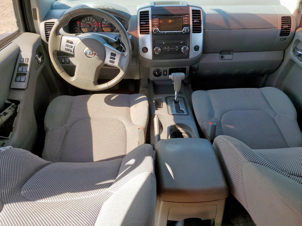 2016 NISSAN Frontier