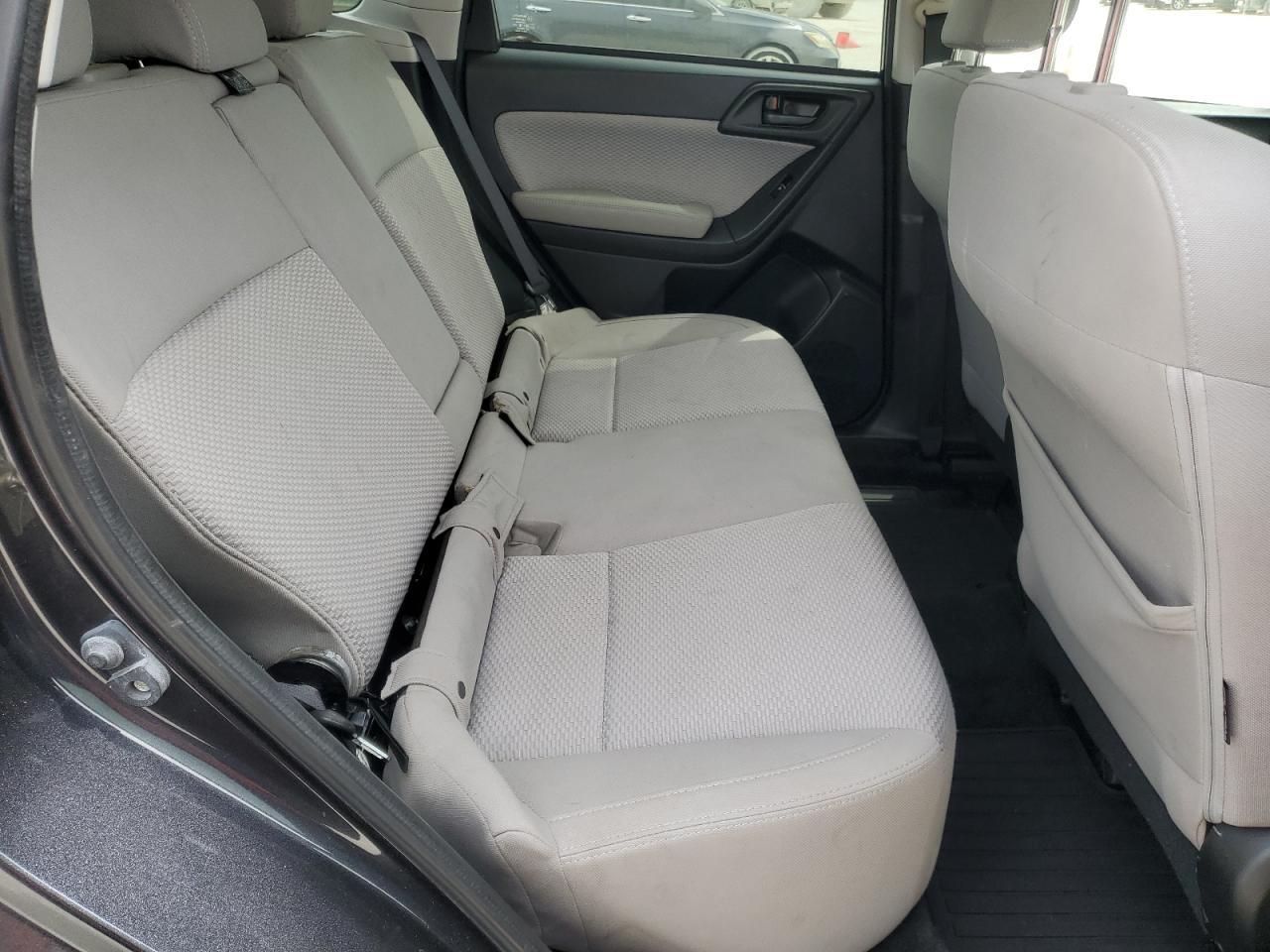 2017 SUBARU FORESTER