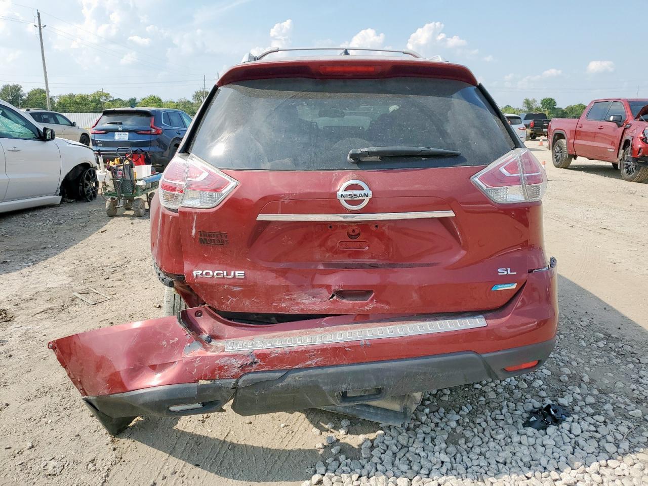 2014 NISSAN ROGUE