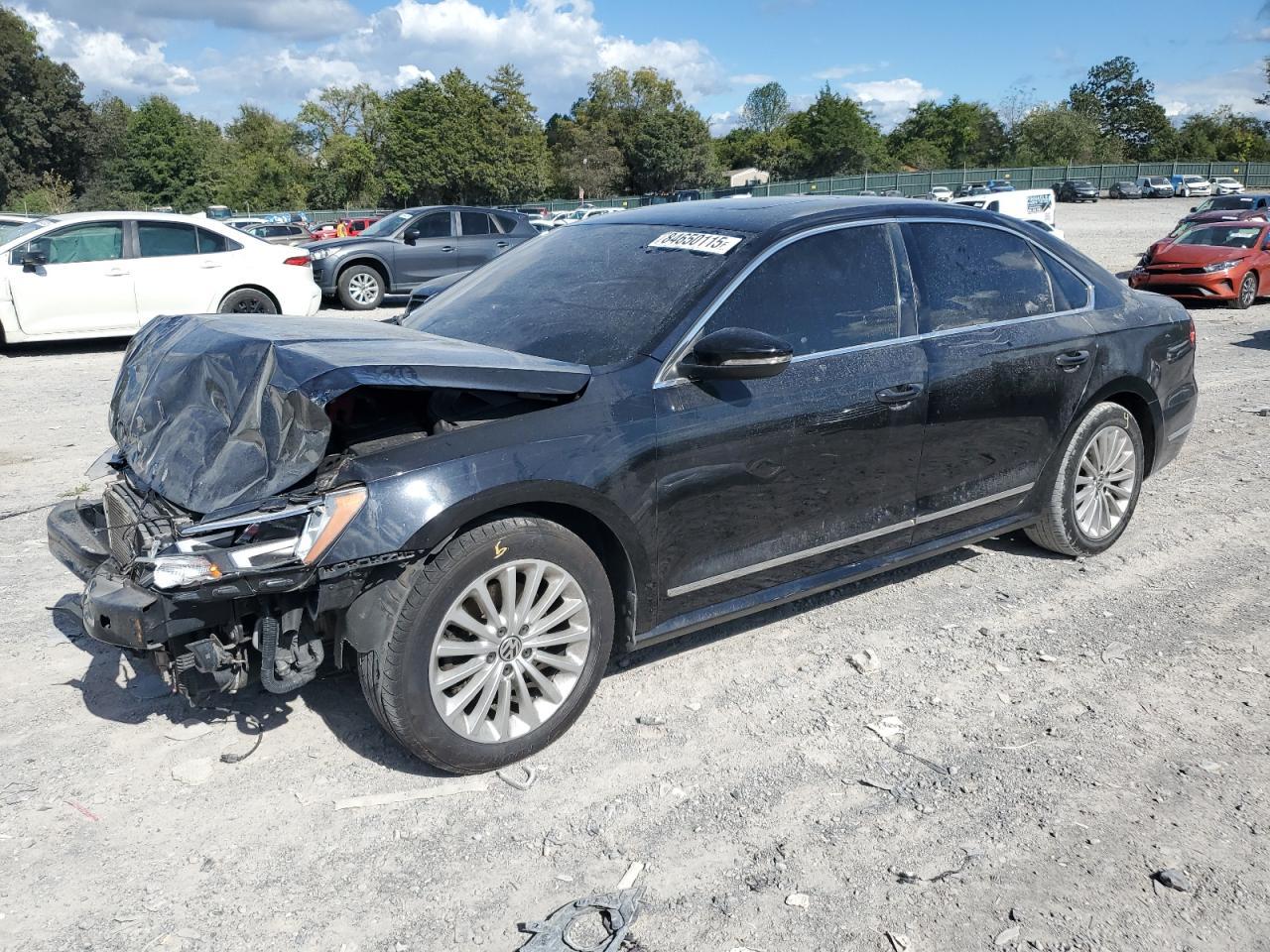 2017 VOLKSWAGEN Passat