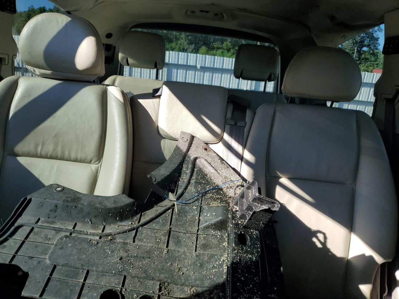 2004 VOLVO XC90