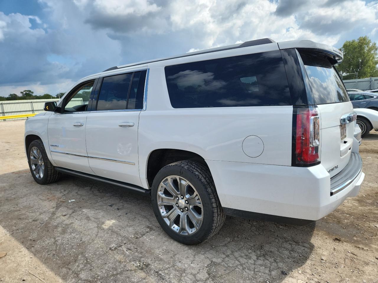 2016 GMC Yukon XL
