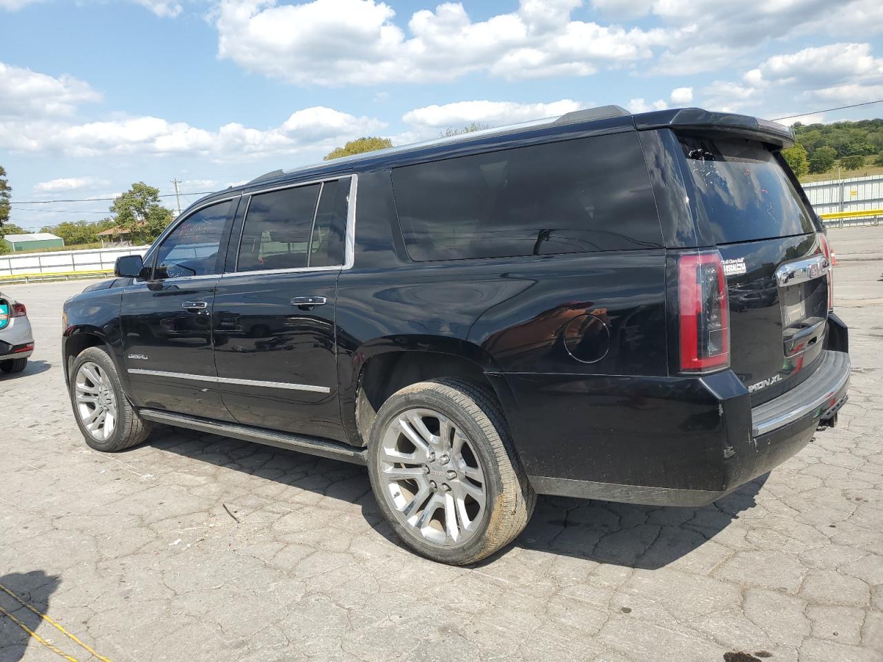 2017 GMC Yukon XL