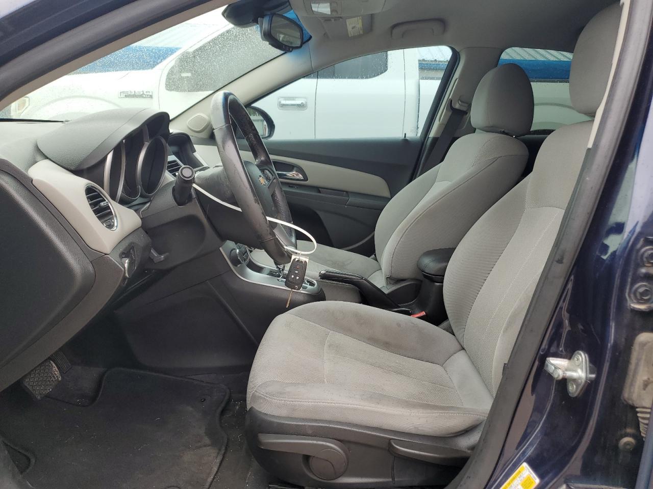2011 CHEVROLET CRUZE