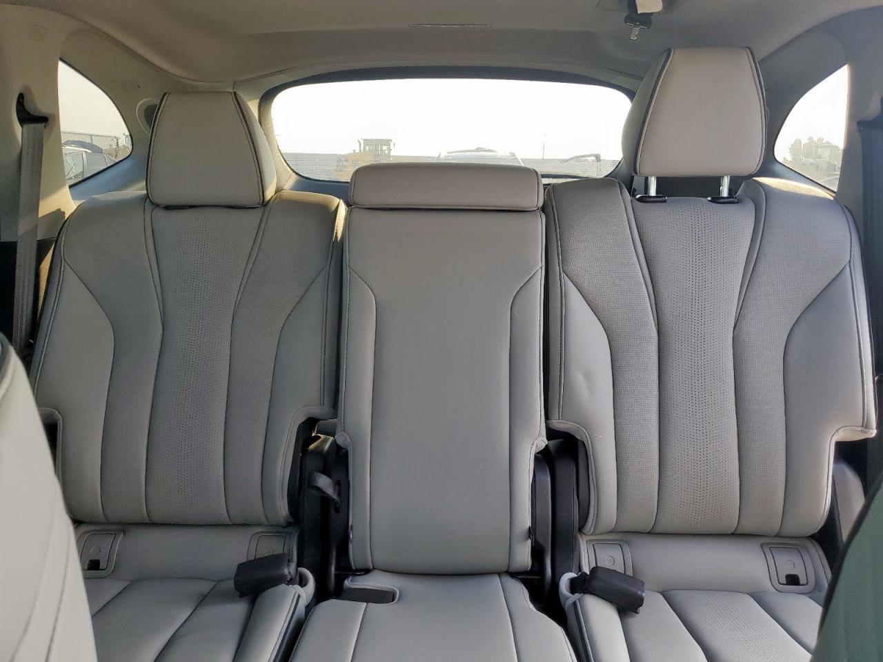 2022 ACURA MDX