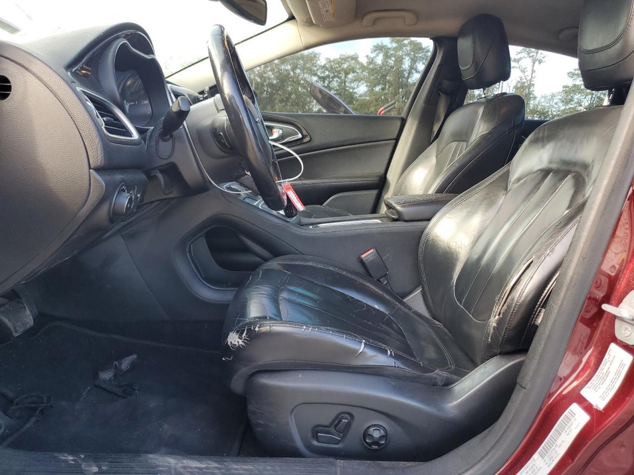 2015 CHRYSLER 200