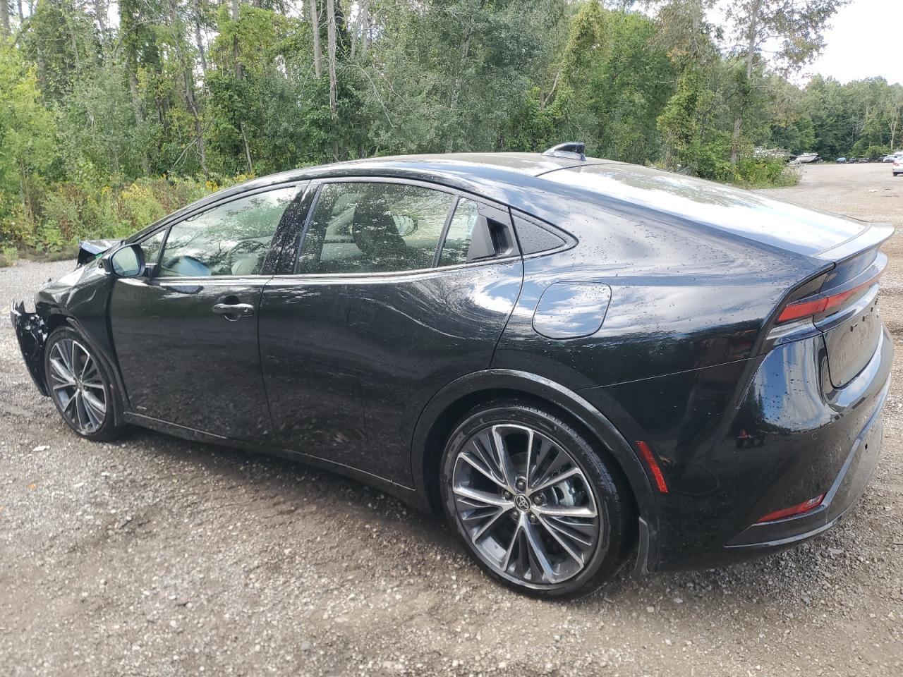2025 TOYOTA PRIUS