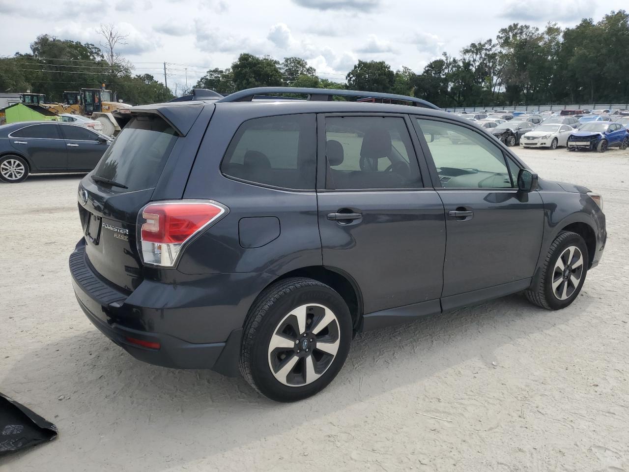 2017 SUBARU FORESTER
