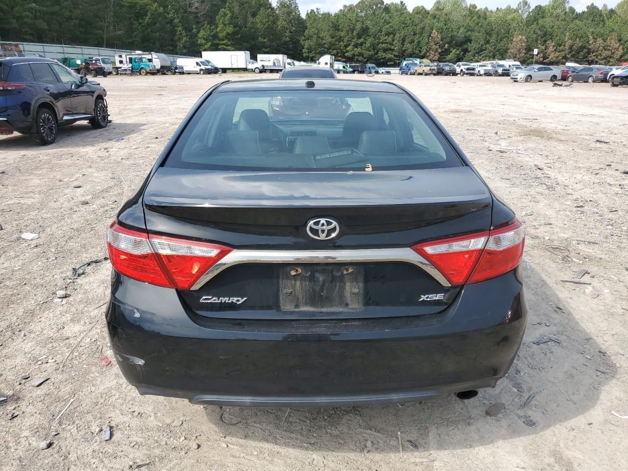 2015 TOYOTA CAMRY