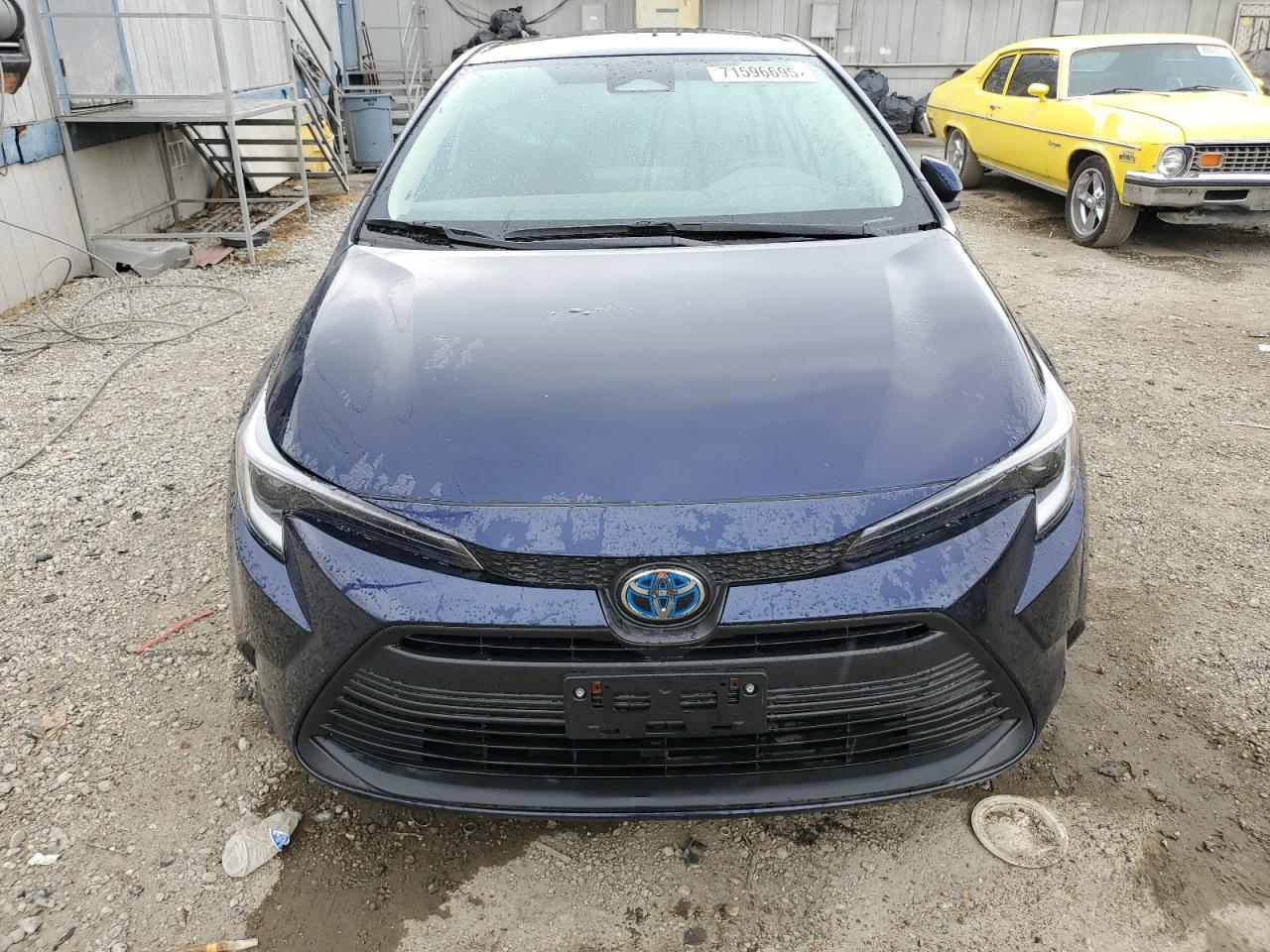 2025 TOYOTA COROLLA