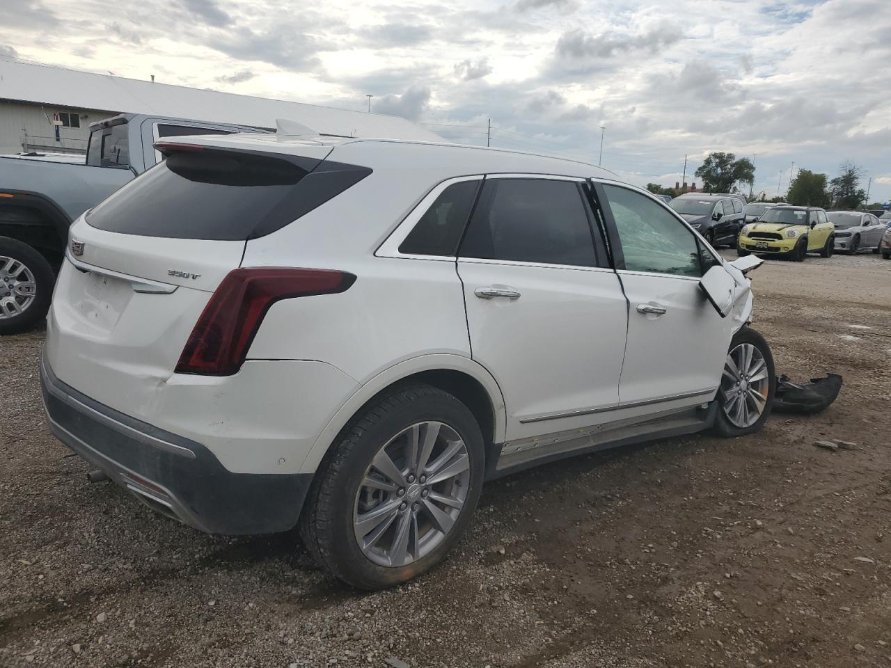 2024 CADILLAC XT5