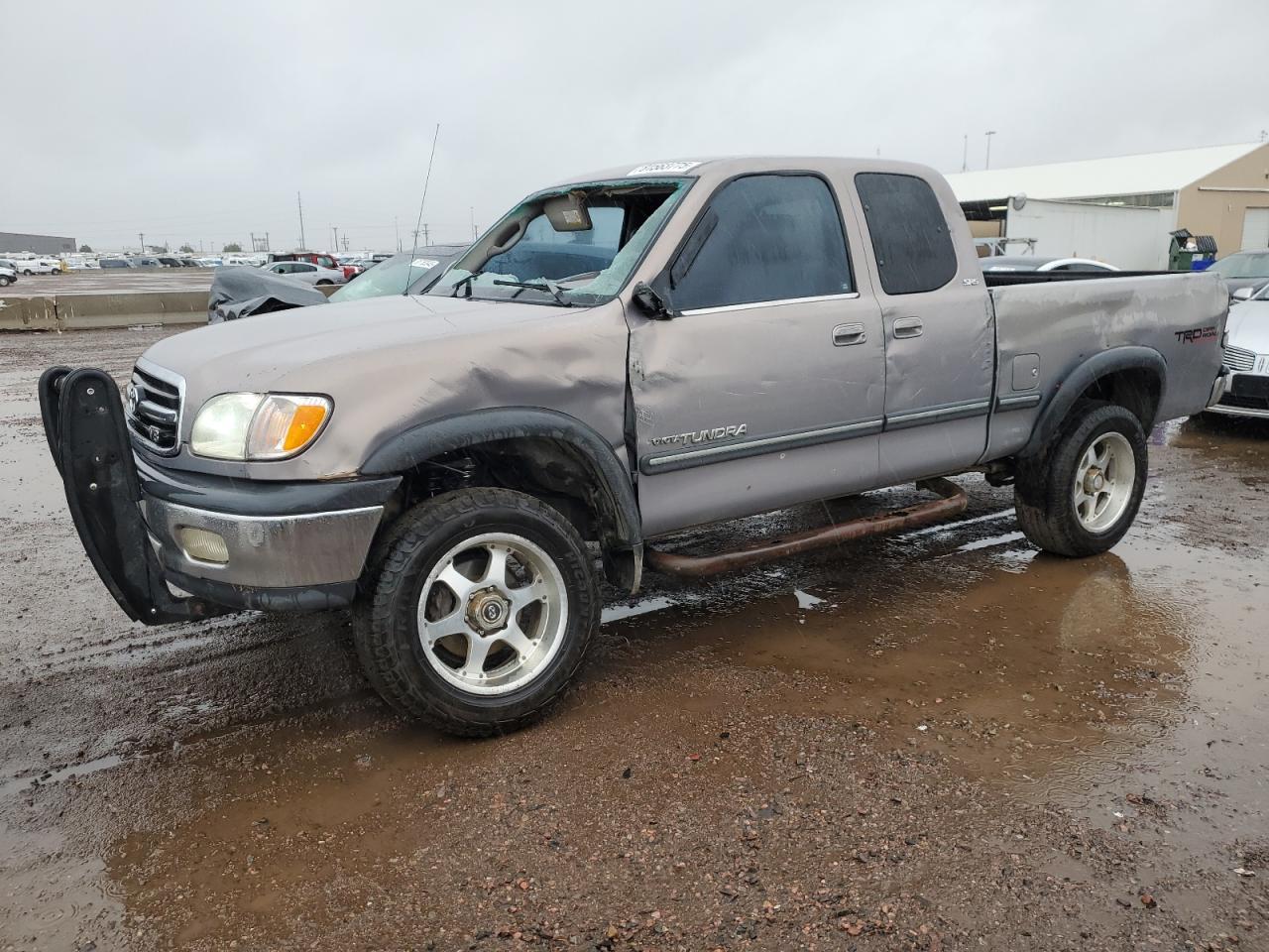 2000 TOYOTA TUNDRA