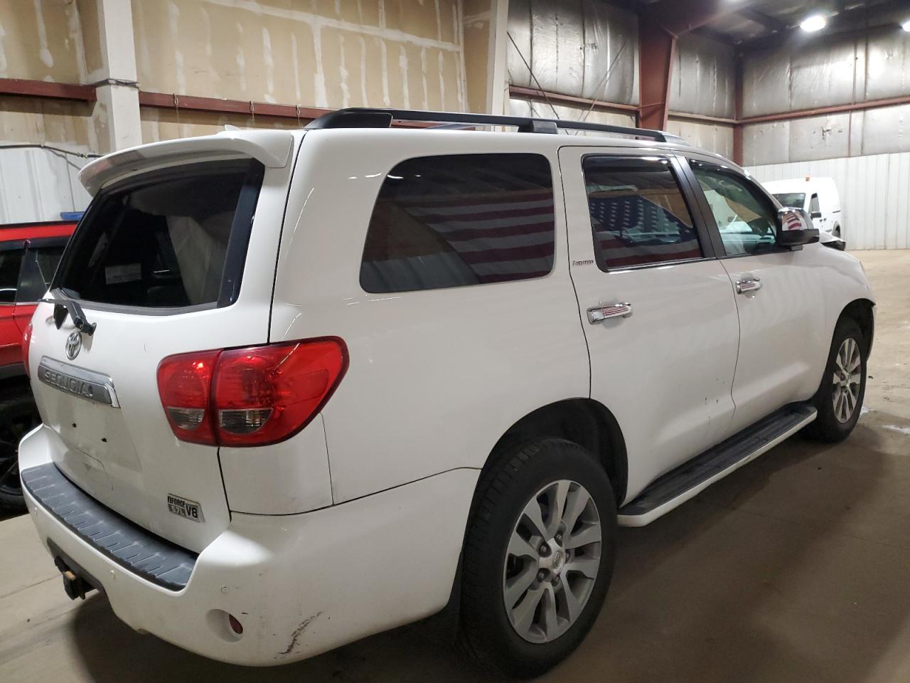 2015 TOYOTA Sequoia