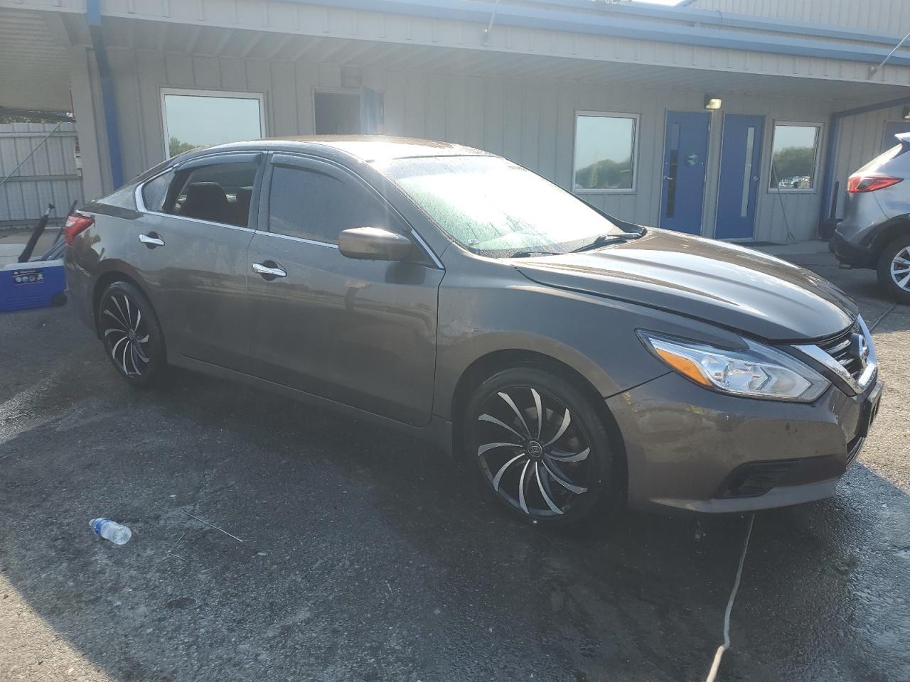 2016 NISSAN ALTIMA