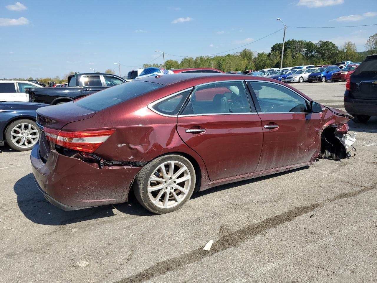 2013 TOYOTA Avalon
