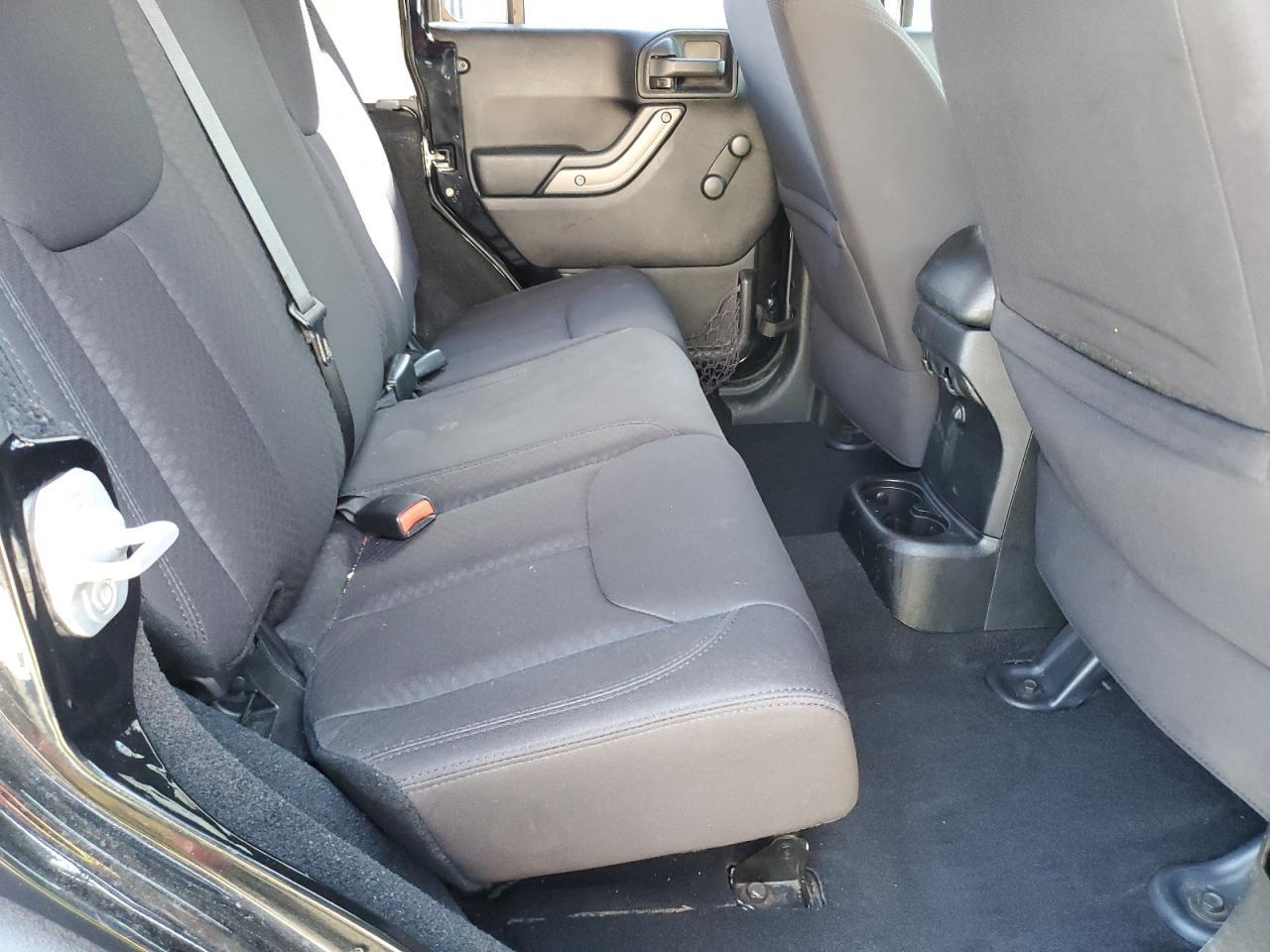 2013 JEEP Wrangler Unlimited