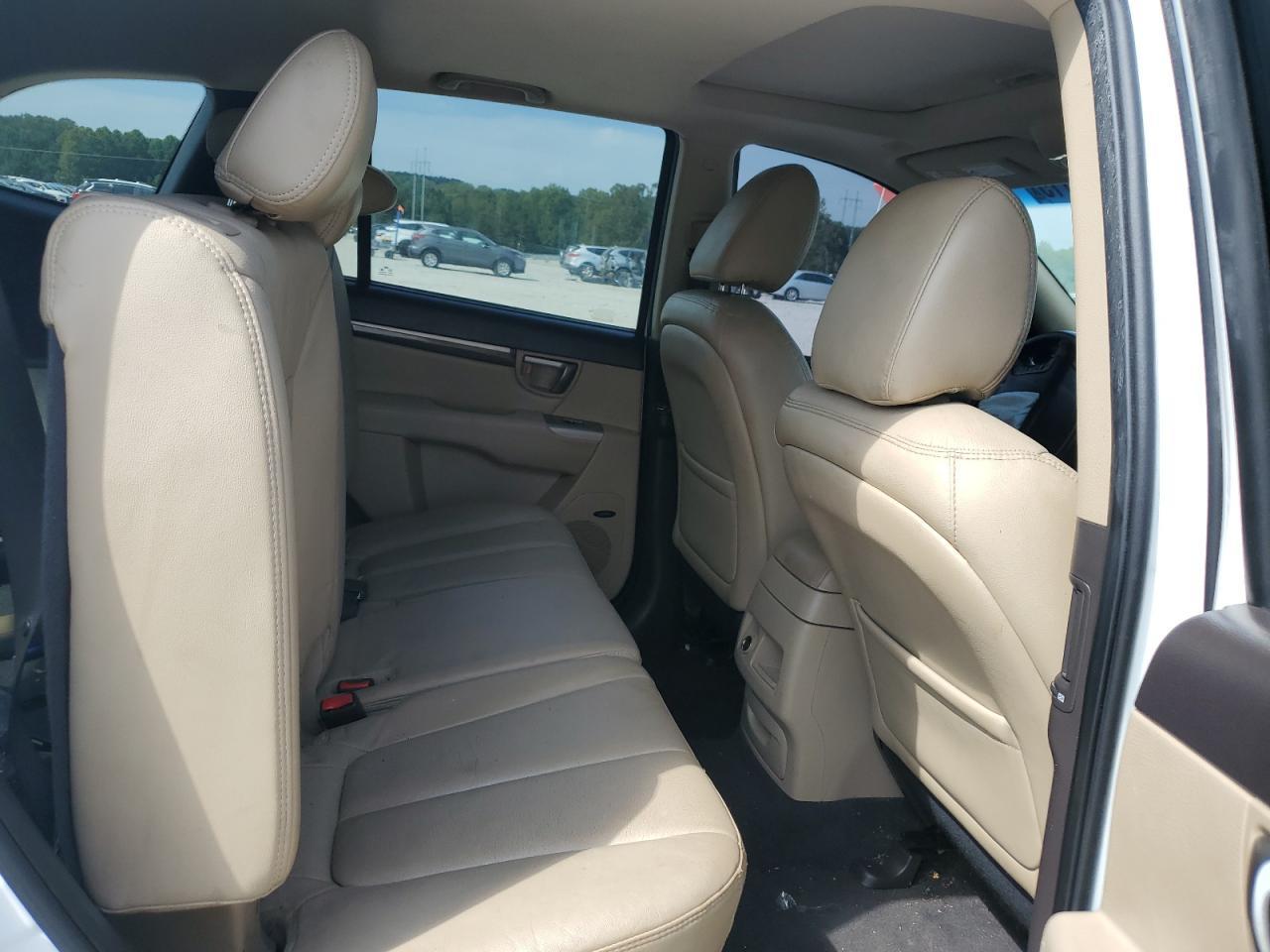 2011 HYUNDAI SANTA FE