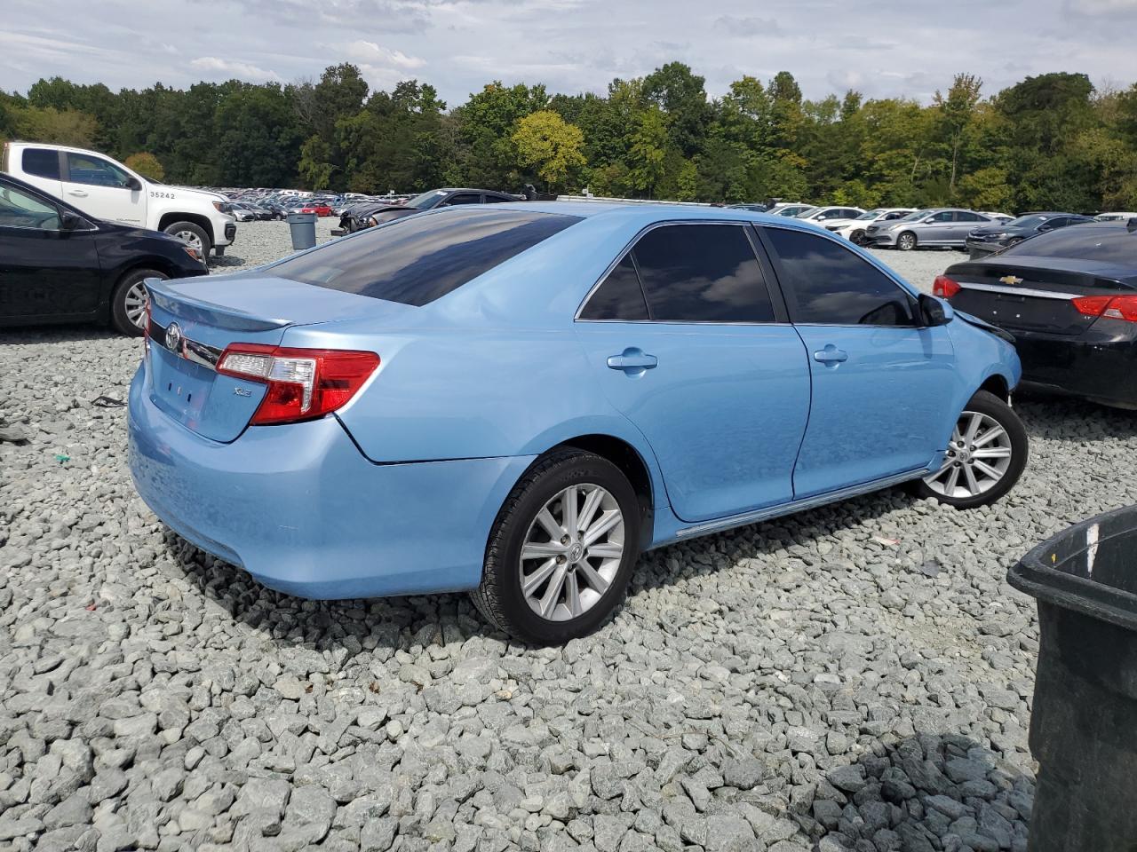2012 TOYOTA CAMRY