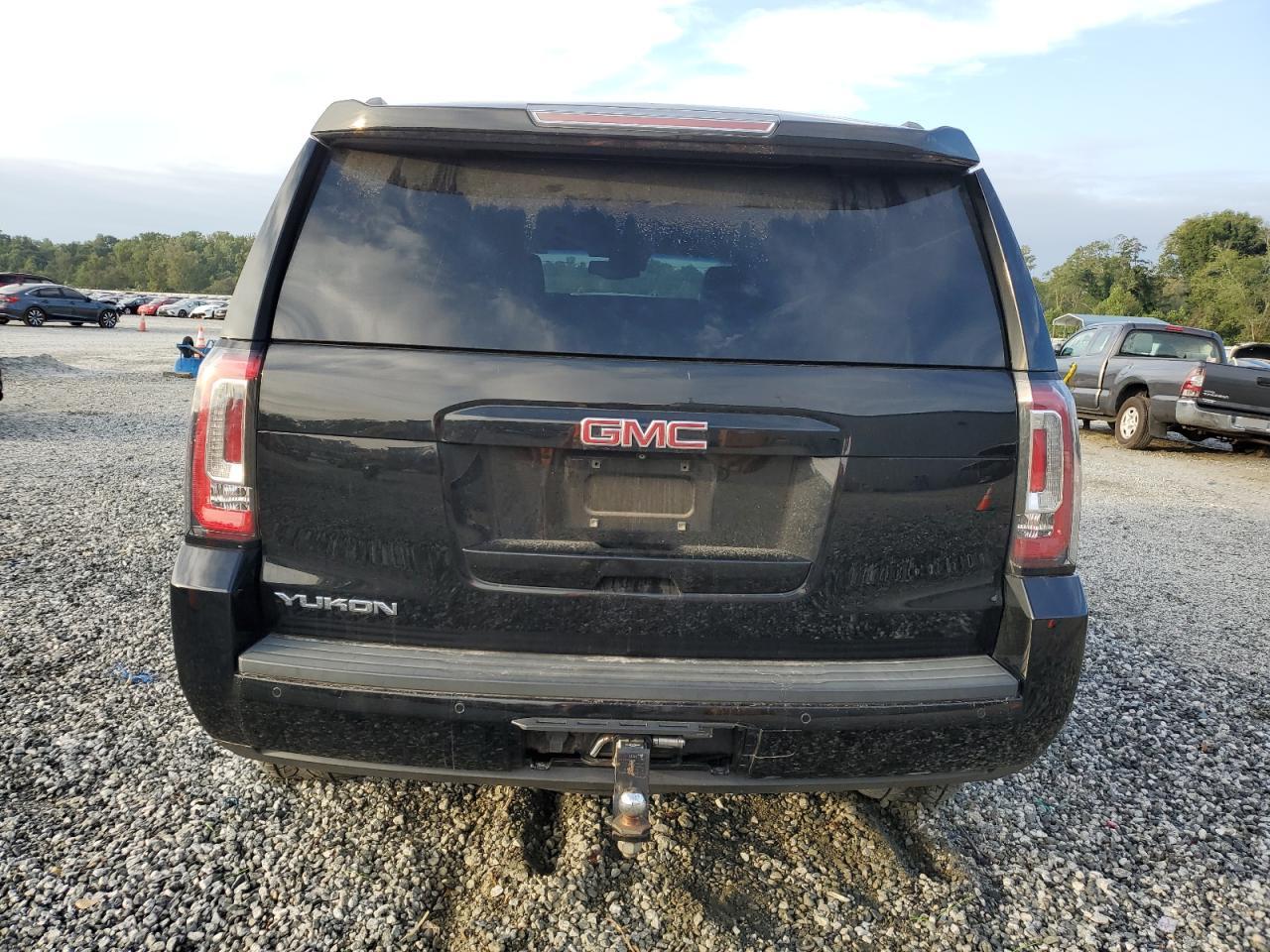 2015 GMC Yukon