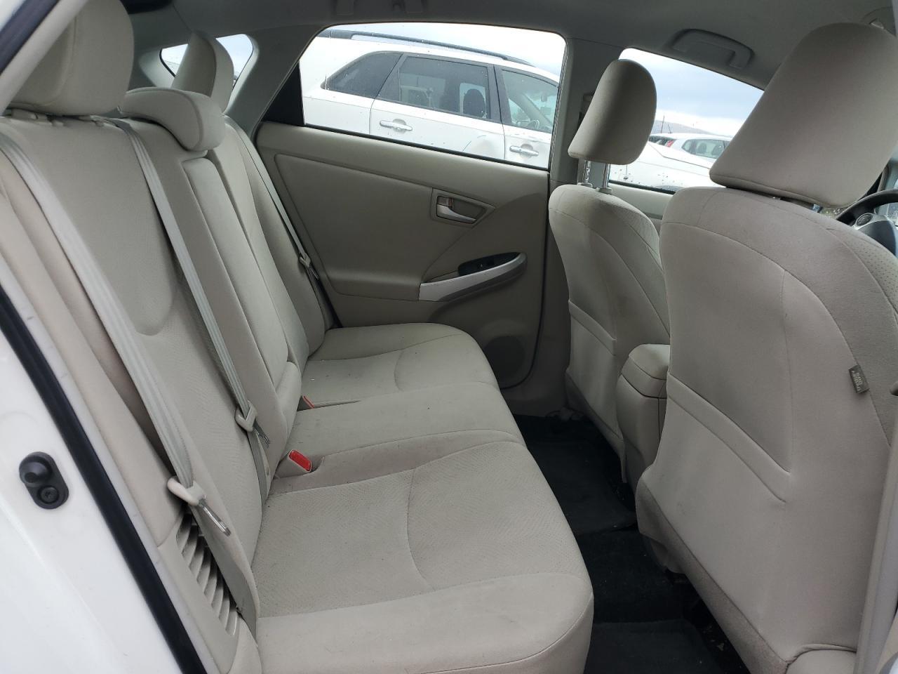 2014 TOYOTA PRIUS