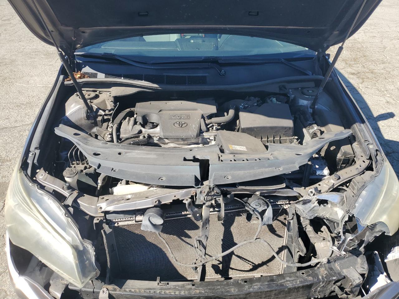 2016 TOYOTA CAMRY