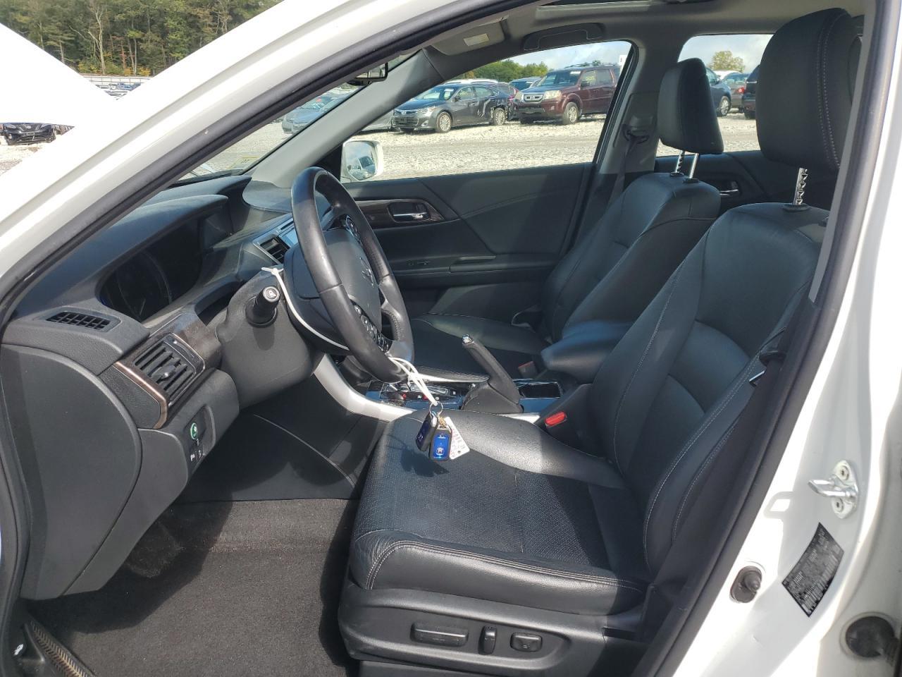 2017 HONDA ACCORD
