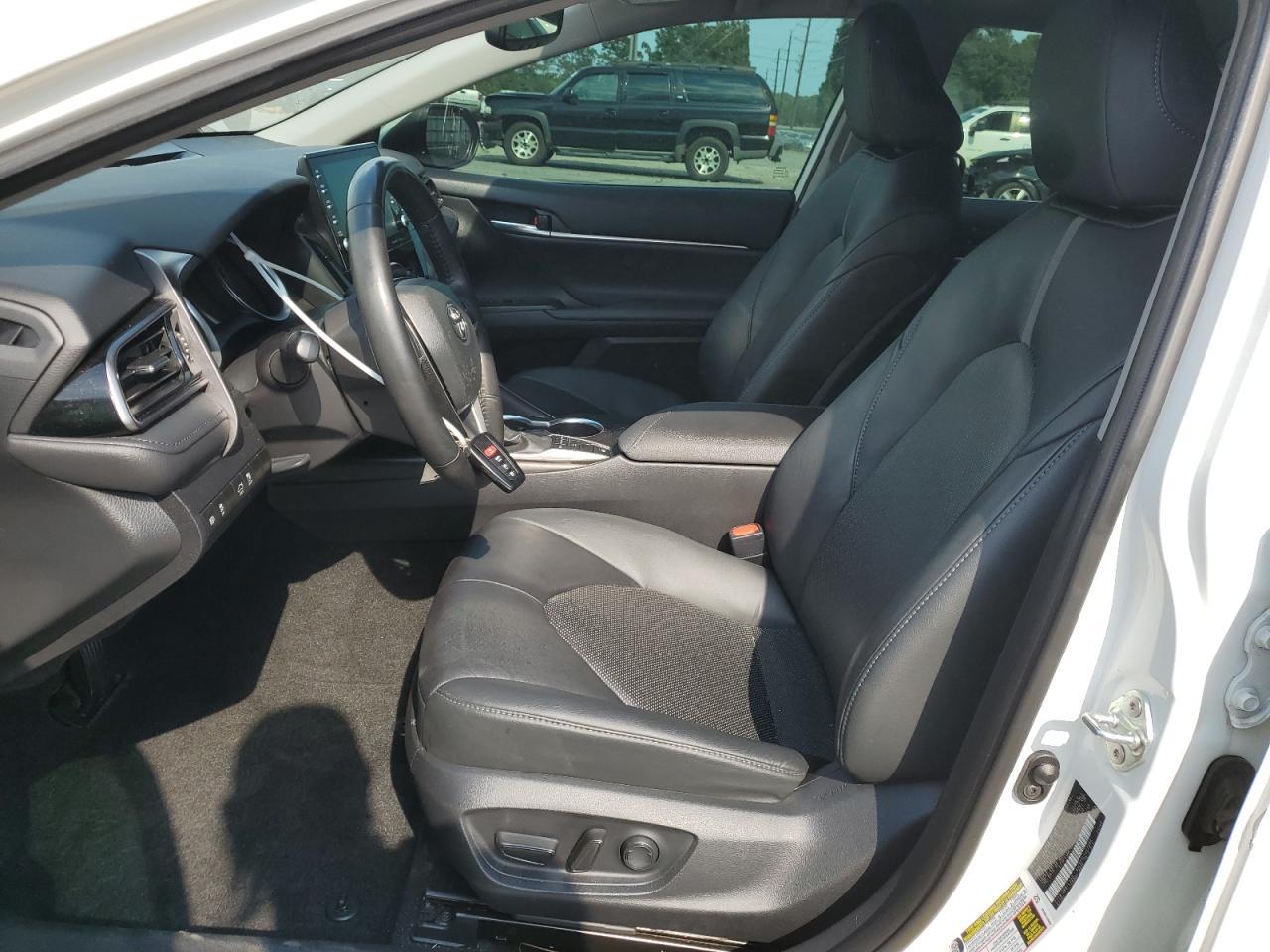2023 TOYOTA CAMRY