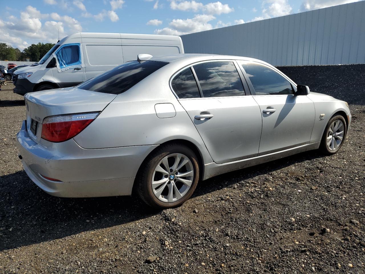 2010 BMW 5 series