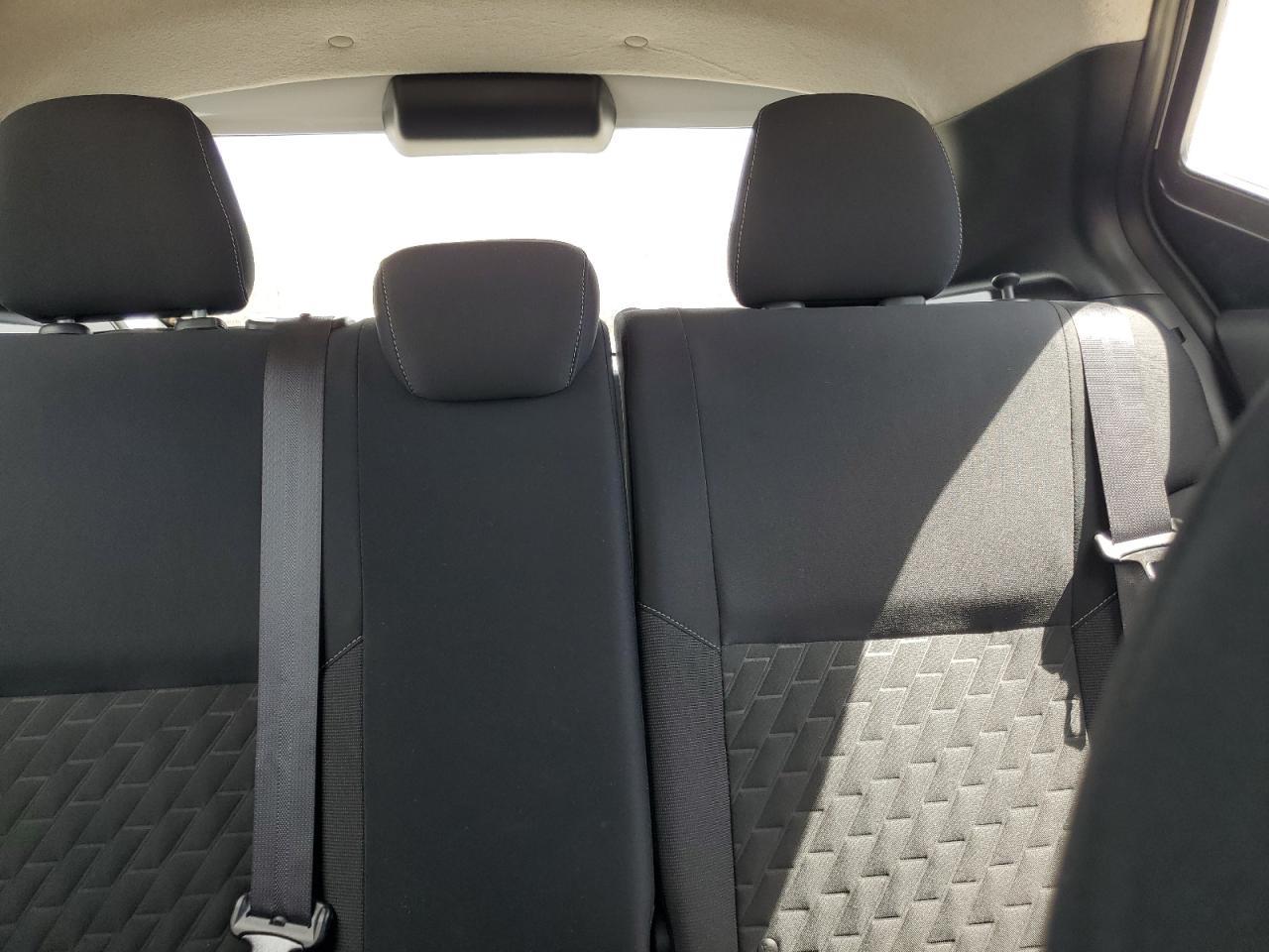 2022 NISSAN KICKS