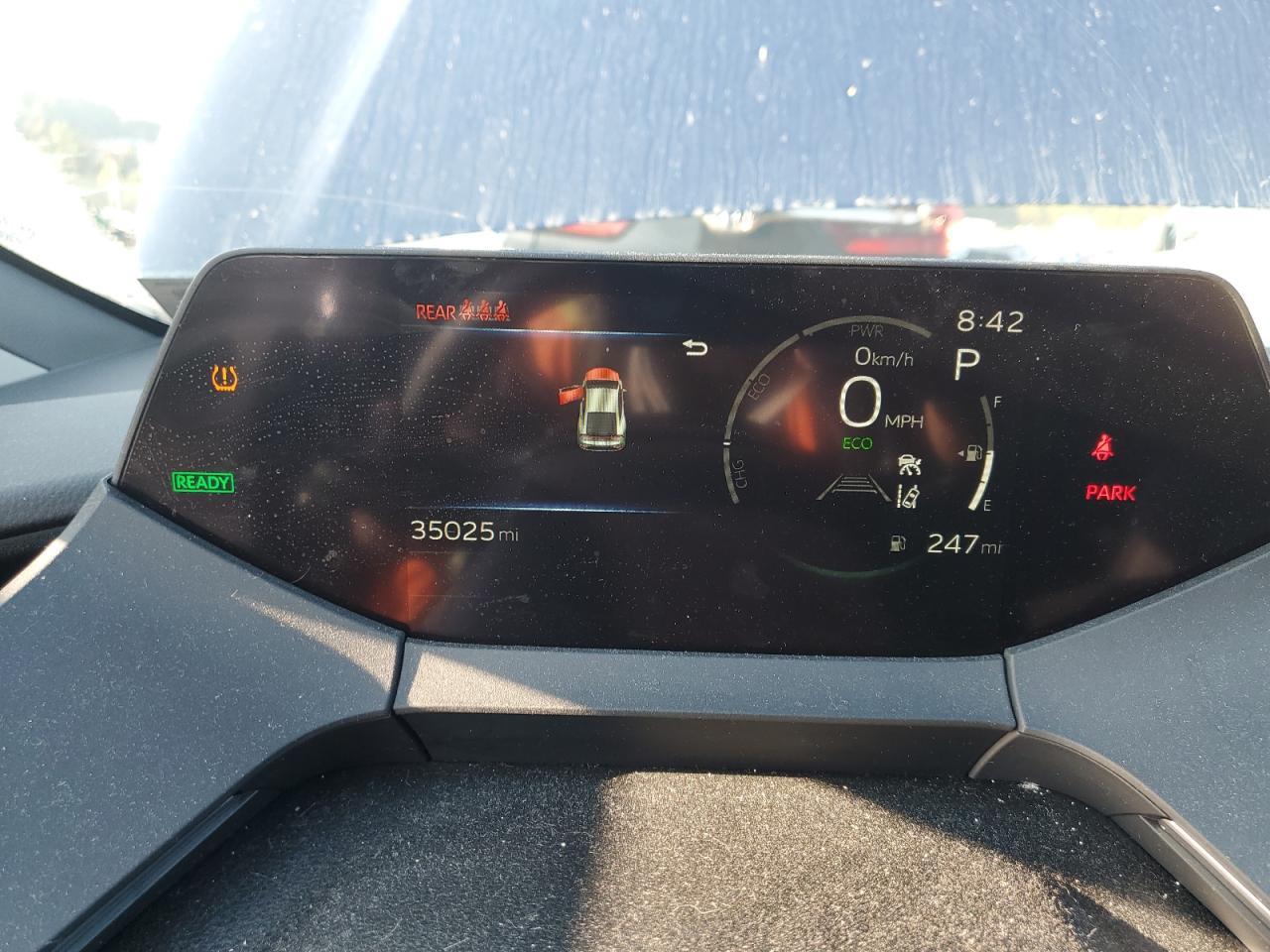 2024 TOYOTA PRIUS