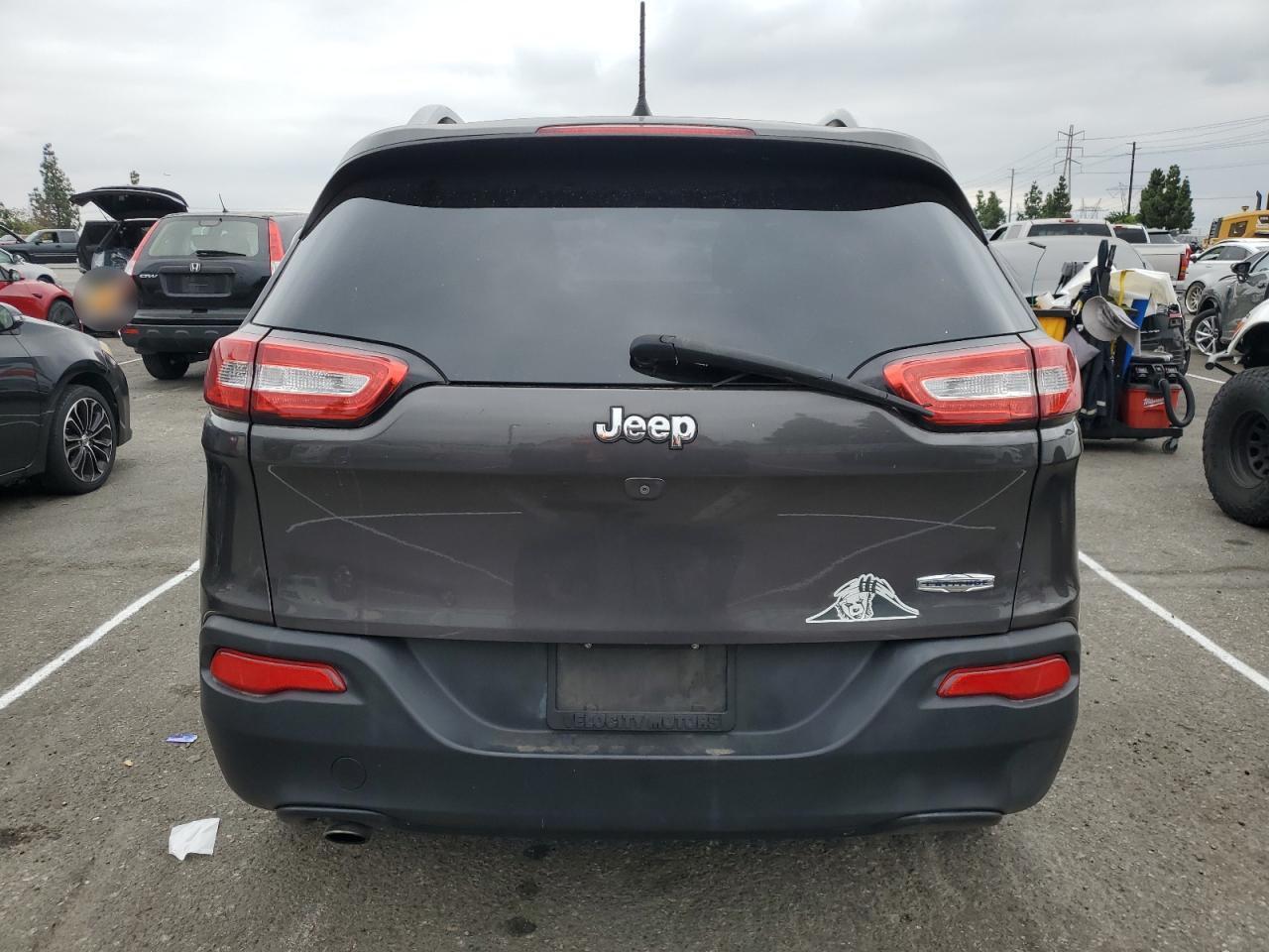 2018 JEEP CHEROKEE