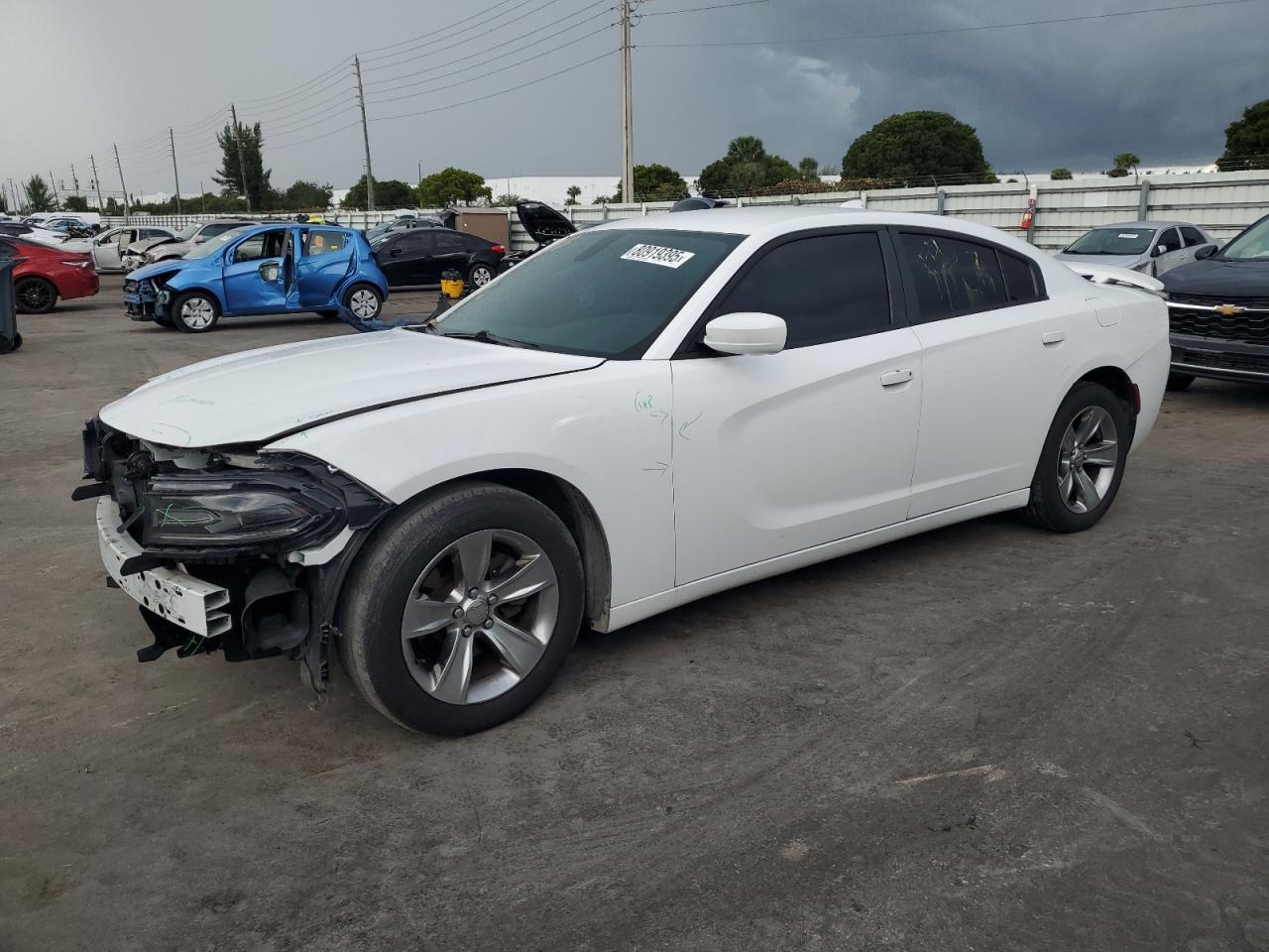 2015 DODGE CHARGER